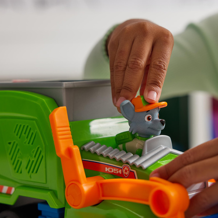 Psi Patrol Rocky Śmieciarka Pojazd Ratunkowy Deluxe Z Figurką I Akcesoriami