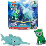 Psi Patrol Zestaw Aqua Pups mała figurka Rocky i ryba Piła z ruchomą głową
