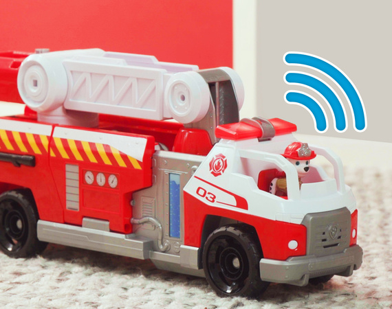 Psi Patrol Fire Rescue Wóz Strażacki 50 Cm efekty świetlne i dźwiękowe + figurka Marshall