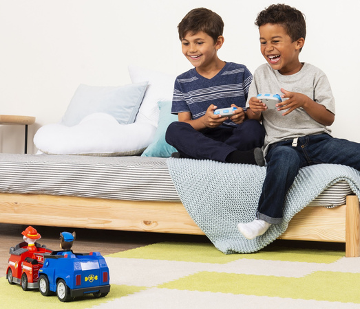 OUTLET Psi Patrol Chase Radiowóz Zdalnie sterowany Pojazd Samochód Auto Wóz policyjny + pilot RC USZKODZONE OPAKOWANIE